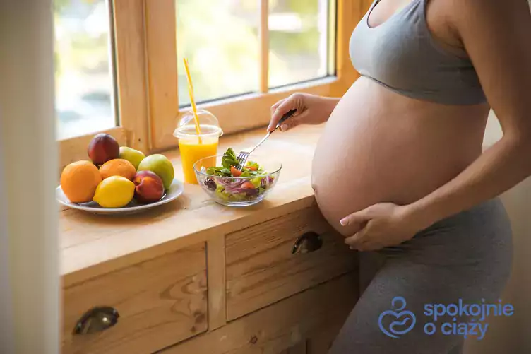 Dieta dla kobiet w ciąży - położna doradza co jeść a czego unikać