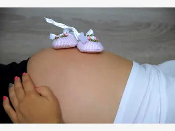 Ilustracja artykułu kształt brzucha w ciąży – fakty i mity na temat brzuszka