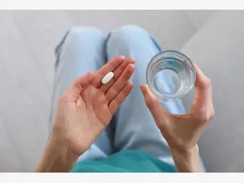 Ilustracja artykułu paracetamol w ciąży – czy jest bezpieczny?