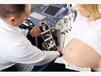 Ilustracja artykułu tabela norm usg ciąży - jak interpretować wyniki ciążowego usg?