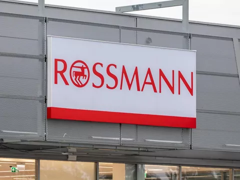 Promocja na zapach Karl Lagerfeld w Rossmannie