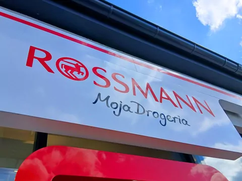 Nowa seria książek w Rossmannie