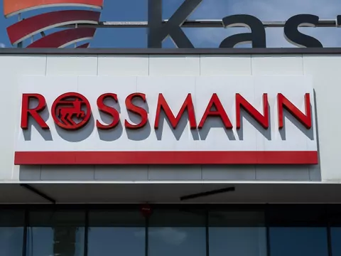 Promocja na Yves Saint Laurent w Rossmannie