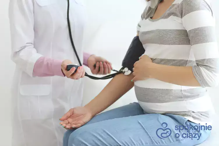 Ciśnienie w ciąży - położna wyjaśnia