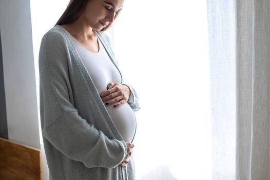 Różyczka w ciąży – objawy, badania, leczenie, powikłania