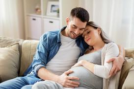 Uznanie ojcostwa przed porodem - jak to zrobić i dlaczego?